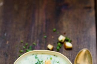 Yummi! Kresseschaumsuppe mit Kräutercroûtons