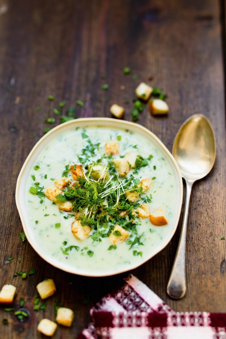 Yummi! Kresseschaumsuppe mit Kräutercroûtons
