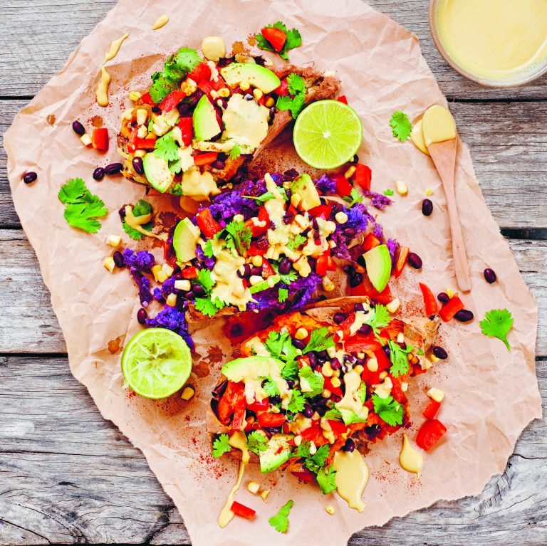 Gefüllte Süßkartoffeln auf mexikanische Art