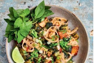 Pad Thai mit Erdnussmus & Brokkoli