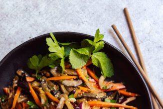Rezept: Auberginen-Salat „Asia-Style“