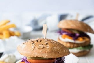 Grillzeit: Köstliches Rezept für BBQ-Burger