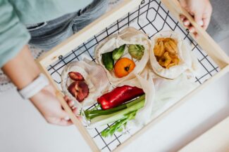 Preisstudie 2025: Pflanzlicher Warenkorb im Schnitt günstiger als tierischer