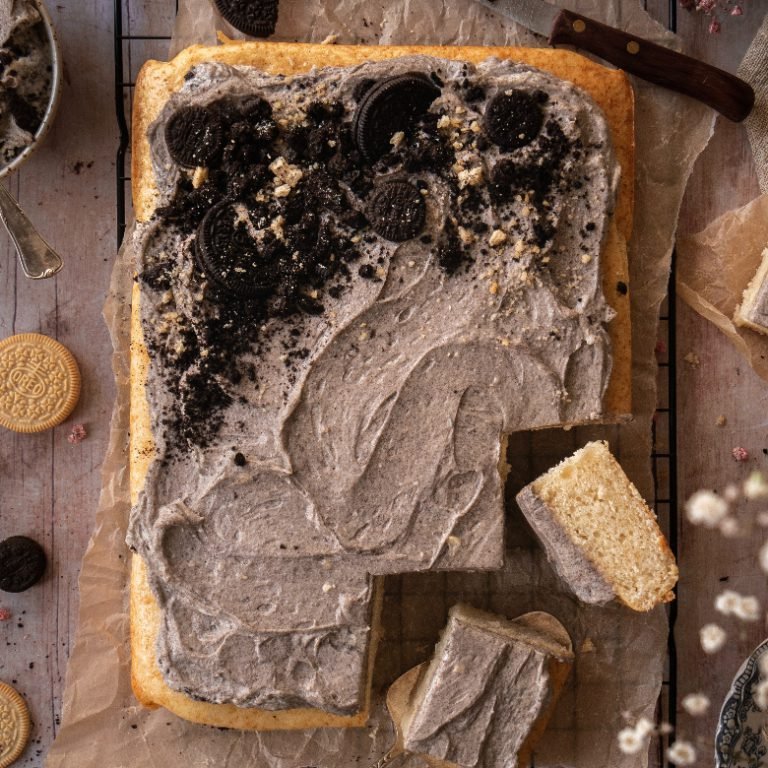 Vanillekuchen mit Oreo-Frischkäse-Creme Vanillekuchen mit Oreo-Frischkäse-Creme