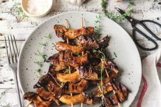 Gegrillte Kräutersaitlinge in Balsamico-Thymian-Marinade Das muss auf den Grill: Marinierte Kräuterseitlinge