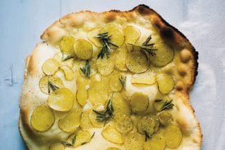 Kartoffelpizza mit Rosmarin von Paul Ivić