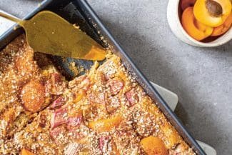 Echter Klassiker: Obstblechkuchen nach deinem Geschmack