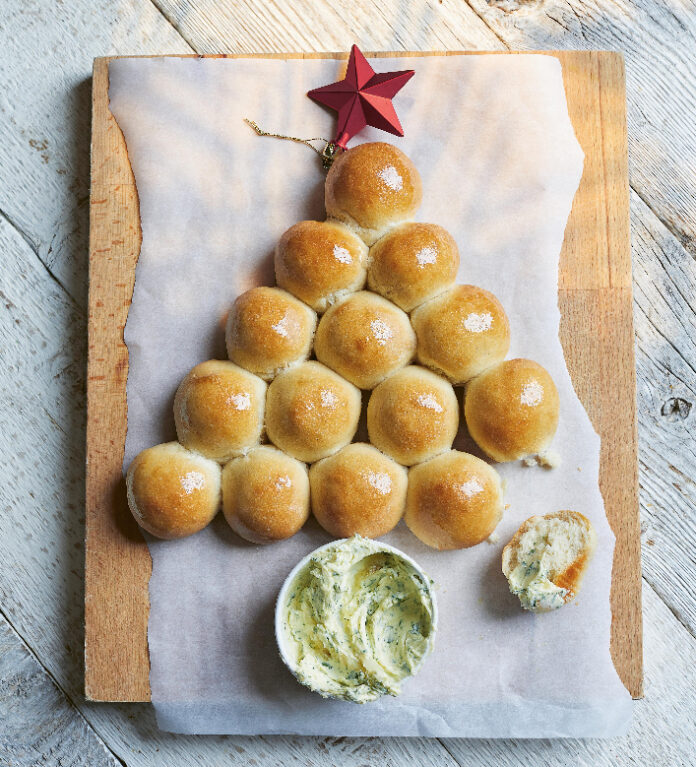 S.31-Hefe-Tannenbaum_c_Luke-Albert-1