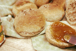 Ofenfrische Brötchen Ofenfrische Brötchen selbst backen