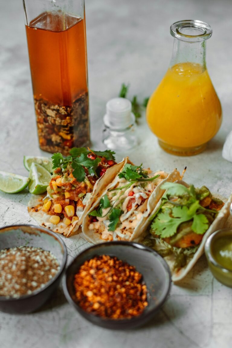 Rezept: Schnelle Tacos mit bunter Gemüsefüllung Rezept: Schnelle Tacos mit bunter Gemüsefüllung