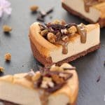 veganer-erdnuss-cheesecake-mit-dattelkaramell2