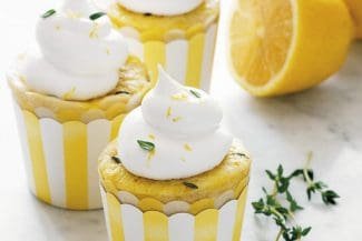 Viva Italia Vegana: Zitronen-Thymian-Cupcakes mit Kokos-„Schlagsahne“