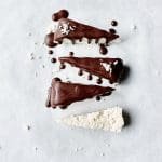 kokos-schoko-ecken-raw-bites-vegane-suessigkeiten-hires